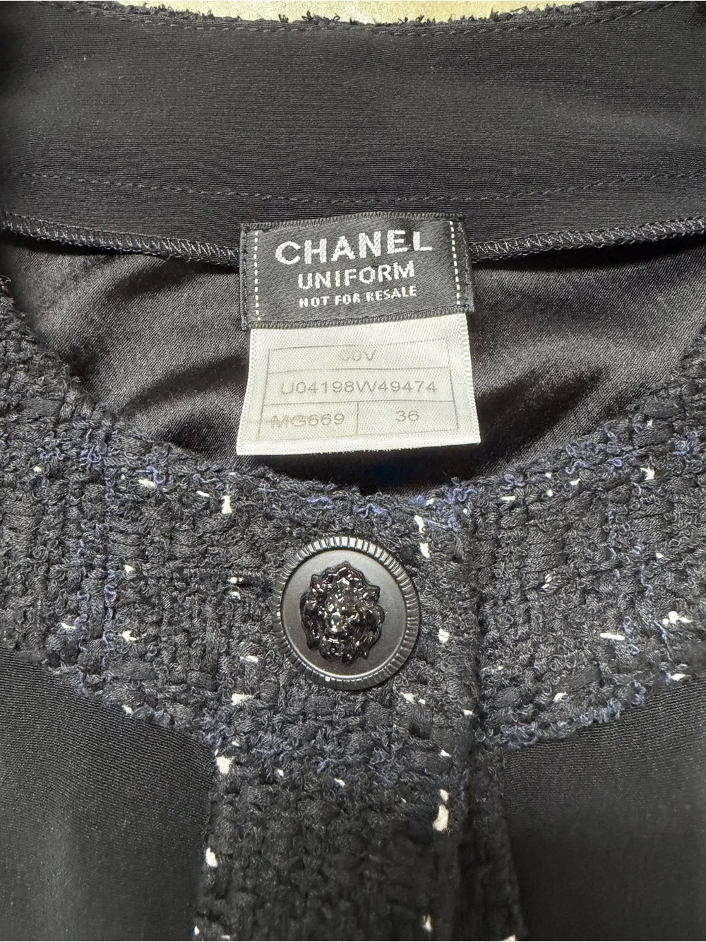 Chanel Classic Black Tweed-Trim Jacket Uniform Women 36